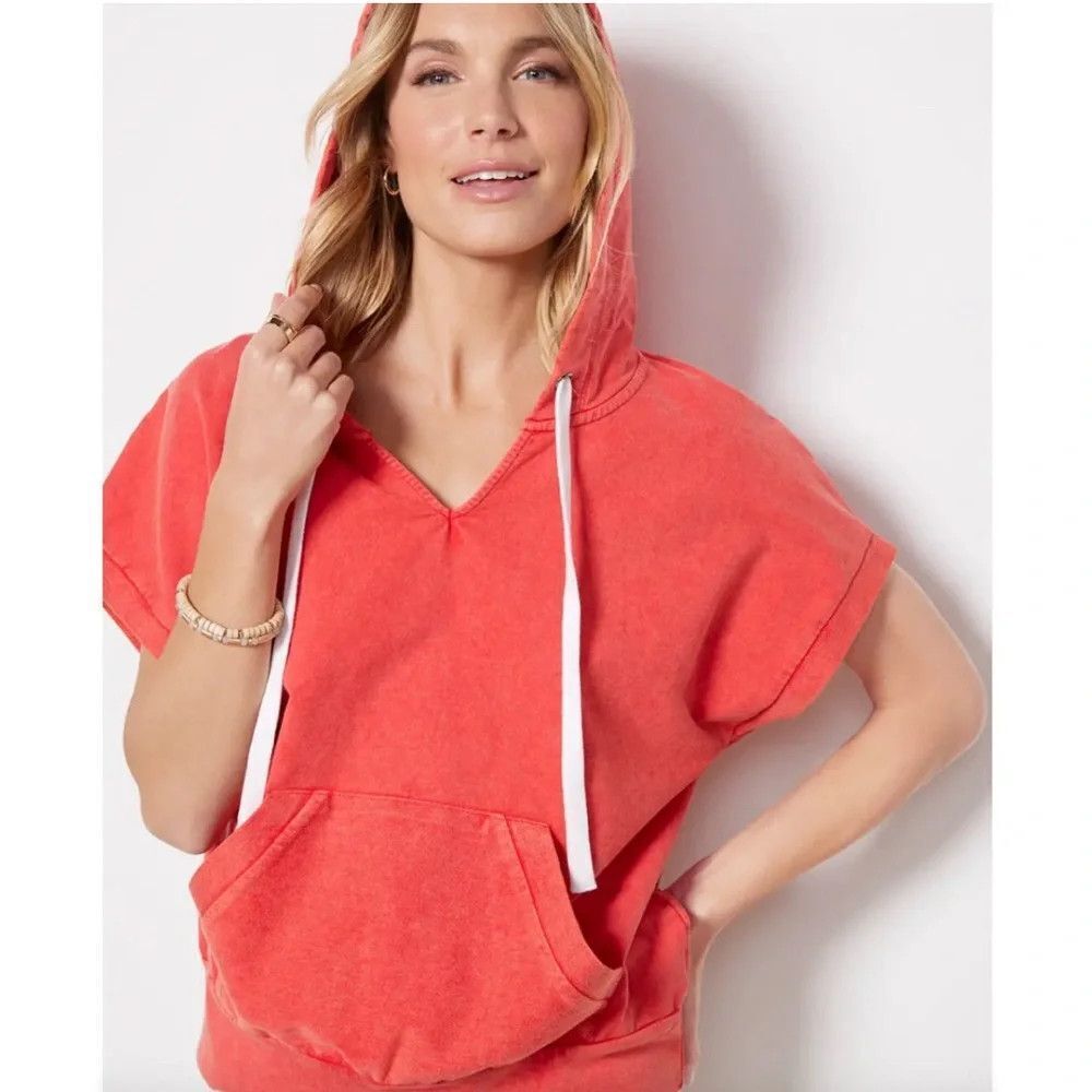 Evereve Tricia Hoodie Sweatshirt Small Red Short Sleeve V Neck Kangaroo Pocket